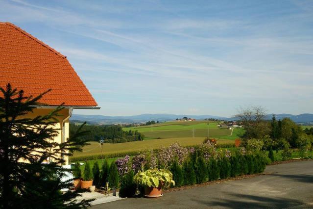 Ferienwohnung Im Bayerischen Wald Tittling Luaran gambar